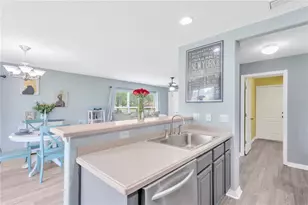 10821 Johanna Ave, Riverview, FL 33578 - Photo 10