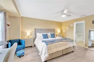 10821 Johanna Ave, Riverview, FL 33578 - Photo 4