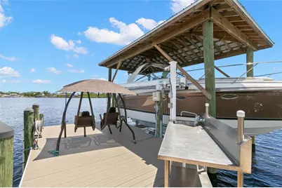 636 Bayshore Drive, Tarpon Springs, FL 34689 - Photo 68