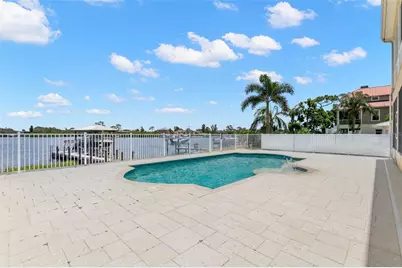 636 Bayshore Drive, Tarpon Springs, FL 34689 - Photo 62