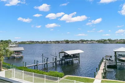 636 Bayshore Drive, Tarpon Springs, FL 34689 - Photo 66
