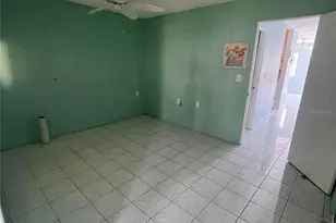 8555 112th St, Seminole, FL 33772 - Photo 10