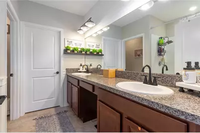 10235 Carloway Hills Drive, Wimauma, FL 33598 - Photo 10