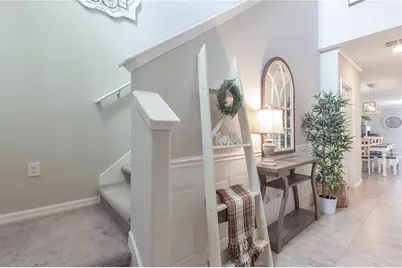 10235 Carloway Hills Drive, Wimauma, FL 33598 - Photo 4