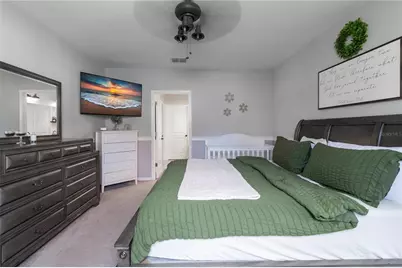 10235 Carloway Hills Drive, Wimauma, FL 33598 - Photo 8