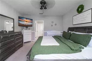 10235 Carloway Hills Dr, Wimauma, FL 33598 - Photo 8