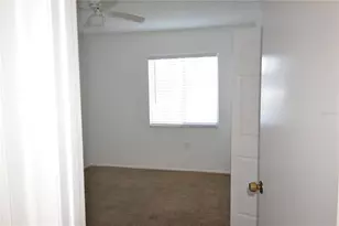 256 Cypress Ln, Oldsmar, FL 34677 - Photo 18