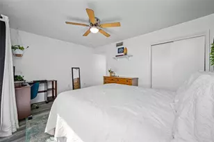 780 S Village Dr N, Saint Petersburg, FL 33716 - Photo 28