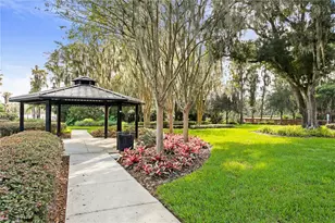 1213 Merry Water Dr, Lutz, FL 33548 - Photo 44