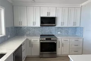 590 Belle Point Dr, Saint Pete Beach, FL 33706 - Photo 4