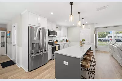 6545 S West Shore Circle, Tampa, FL 33616 - Photo 12