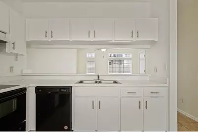 2802 W Cleveland Street #L, Tampa, FL 33609 - Photo 12