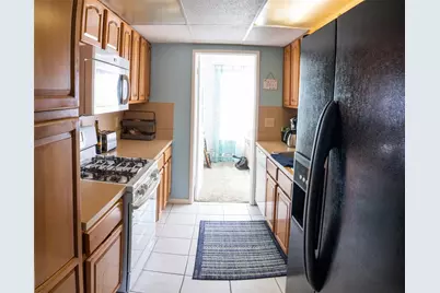 3018 59th Street S #309, Gulfport, FL 33707 - Photo 4