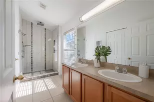 27834 Pleasure Ride Loop, Wesley Chapel, FL 33543 - Photo 16