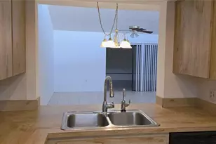 2214 Oak Wind Dr, Holiday, FL 34691 - Photo 10