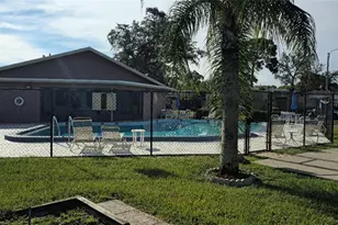 2214 Oak Wind Dr, Holiday, FL 34691 - Photo 6