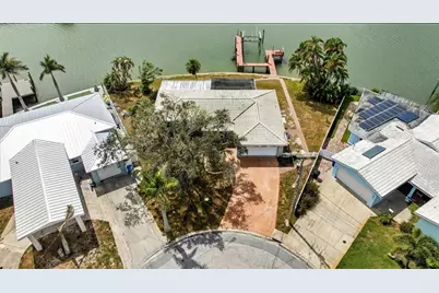 7998 1st Avenue S, Saint Petersburg, FL 33707 - Photo 14