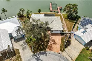 7998 1st Ave S, Saint Petersburg, FL 33707 - Photo 14