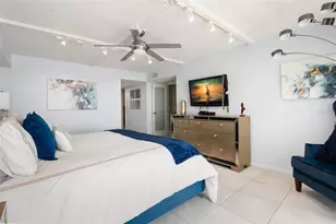 736 Island Way, Clearwater Beach, FL 33767 - Photo 26