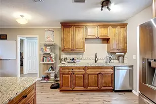 1304 Alfred St, Brandon, FL 33510 - Photo 10