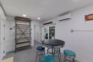 6250 Holmes Blvd, Holmes Beach, FL 34217 - Photo 38