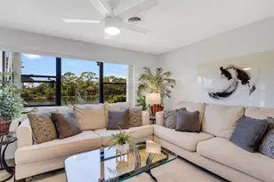 8186 Terrace Garden Dr N, Saint Petersburg, FL 33709 - Photo 26