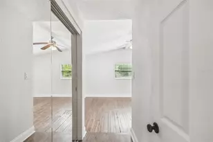 1223 E North St, Tampa, FL 33604 - Photo 16