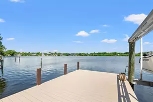 1210 Monterey Blvd NE, Saint Petersburg, FL 33704 - Photo 96