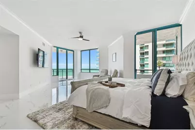 1560 Gulf Boulevard #306, Clearwater Beach, FL 33767 - Photo 14