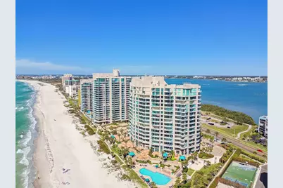 1560 Gulf Boulevard #306, Clearwater Beach, FL 33767 - Photo 1