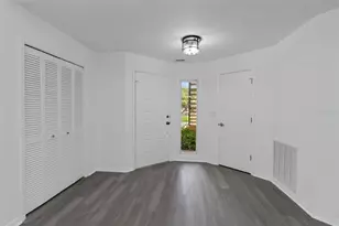 3044 Red Oak Ct, Palm Harbor, FL 34684 - Photo 6