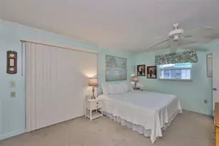 205 Kings Blvd, Sun City Center, FL 33573 - Photo 16