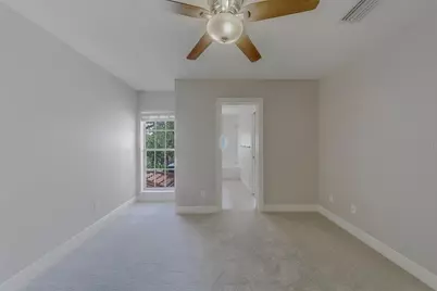 270 Valencia Circle, Saint Petersburg, FL 33716 - Photo 36