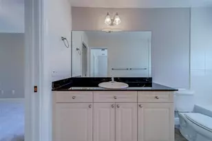 270 Valencia Cir, Saint Petersburg, FL 33716 - Photo 40