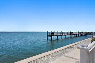 4974 Coquina Key Dr SE, Saint Petersburg, FL 33705 - Photo 34