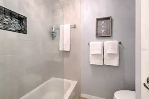 13759 Orange Sunset Dr, Tampa, FL 33618 - Photo 34