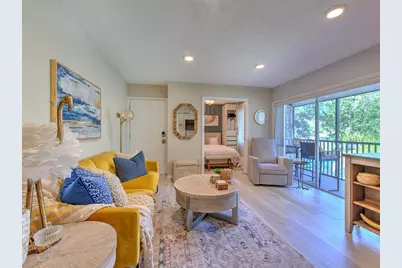 13759 Orange Sunset Drive #201, Tampa, FL 33618 - Photo 2