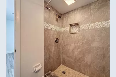 1301 S Howard Avenue #A6, Tampa, FL 33606 - Photo 18