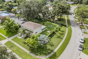 5218 Headland Hills Ave, Tampa, FL 33625 - Photo 30