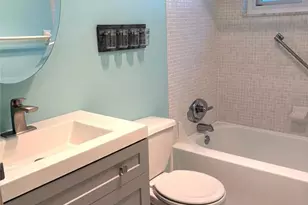 301 Andover Pl S, Sun City Center, FL 33573 - Photo 16