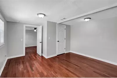 38145 7th Street, Zephyrhills, FL 33542 - Photo 22