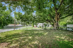 38145 7th St, Zephyrhills, FL 33542 - Photo 42