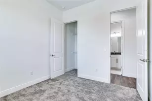 635 115th Ave, Treasure Island, FL 33706 - Photo 20