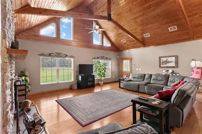 12136 McIntosh Road, Thonotosassa, FL 33592 - Photo 10