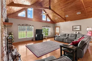 12136 McIntosh Rd, Thonotosassa, FL 33592 - Photo 10