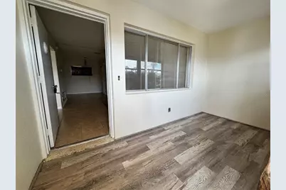 250 Rosery Road NW #206, Largo, FL 33770 - Photo 2