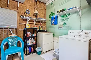 195 Gracie Ave S, Frostproof, FL 33843 - Photo 22