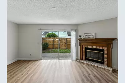 1816 Mill Run Circle, Tampa, FL 33613 - Photo 12