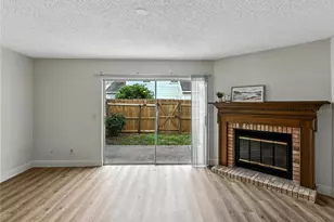 1816 Mill Run Cir, Tampa, FL 33613 - Photo 12