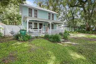 5153 4th St, Zephyrhills, FL 33542 - Photo 2